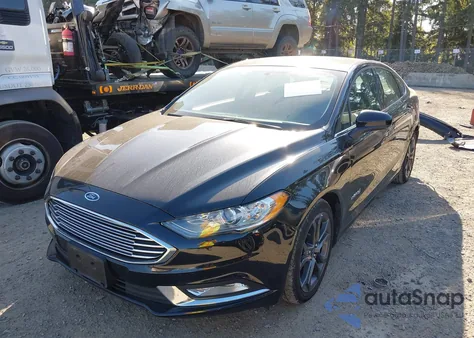 2018 Ford Fusion Hybrid Se z USA, uszkodzony, nr VIN 3FA6P0LU6JR115679